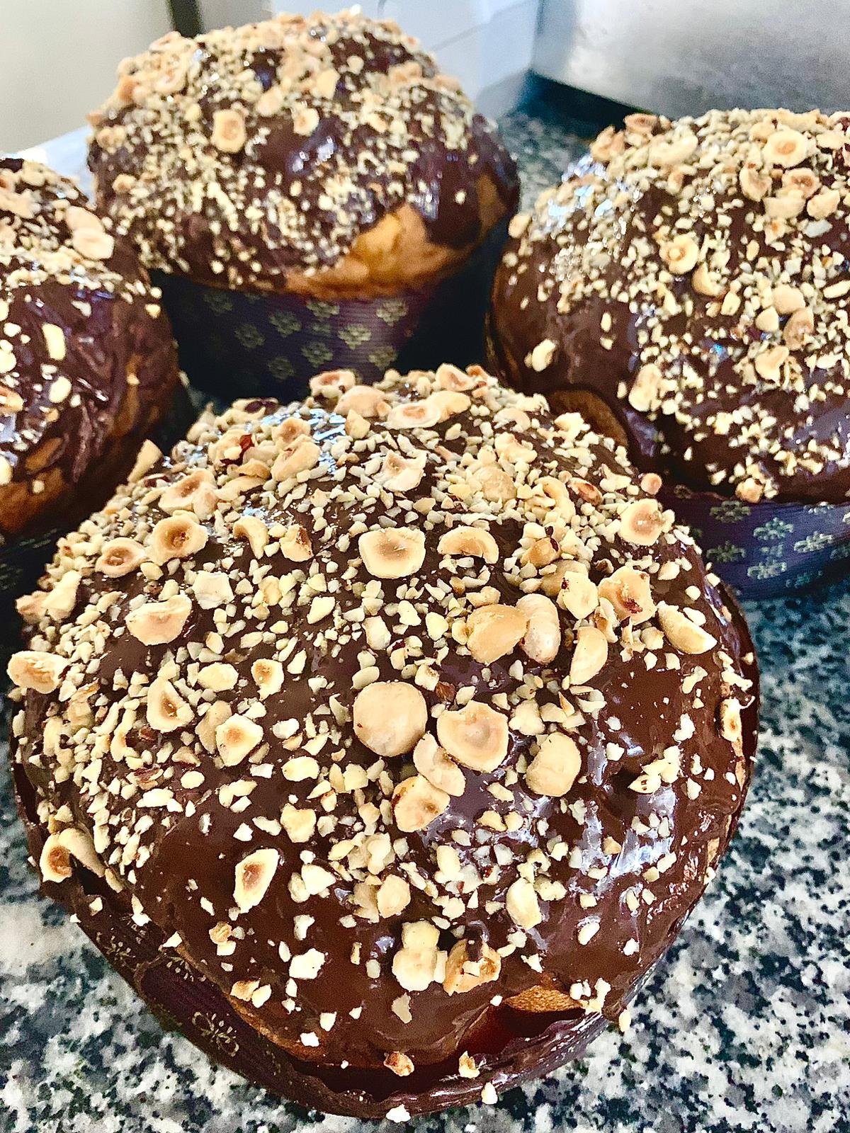 Panettoni e Colombe ARTIGIANALI da 1 kg farciti con vari gusti - 1 confezione da 1 kg