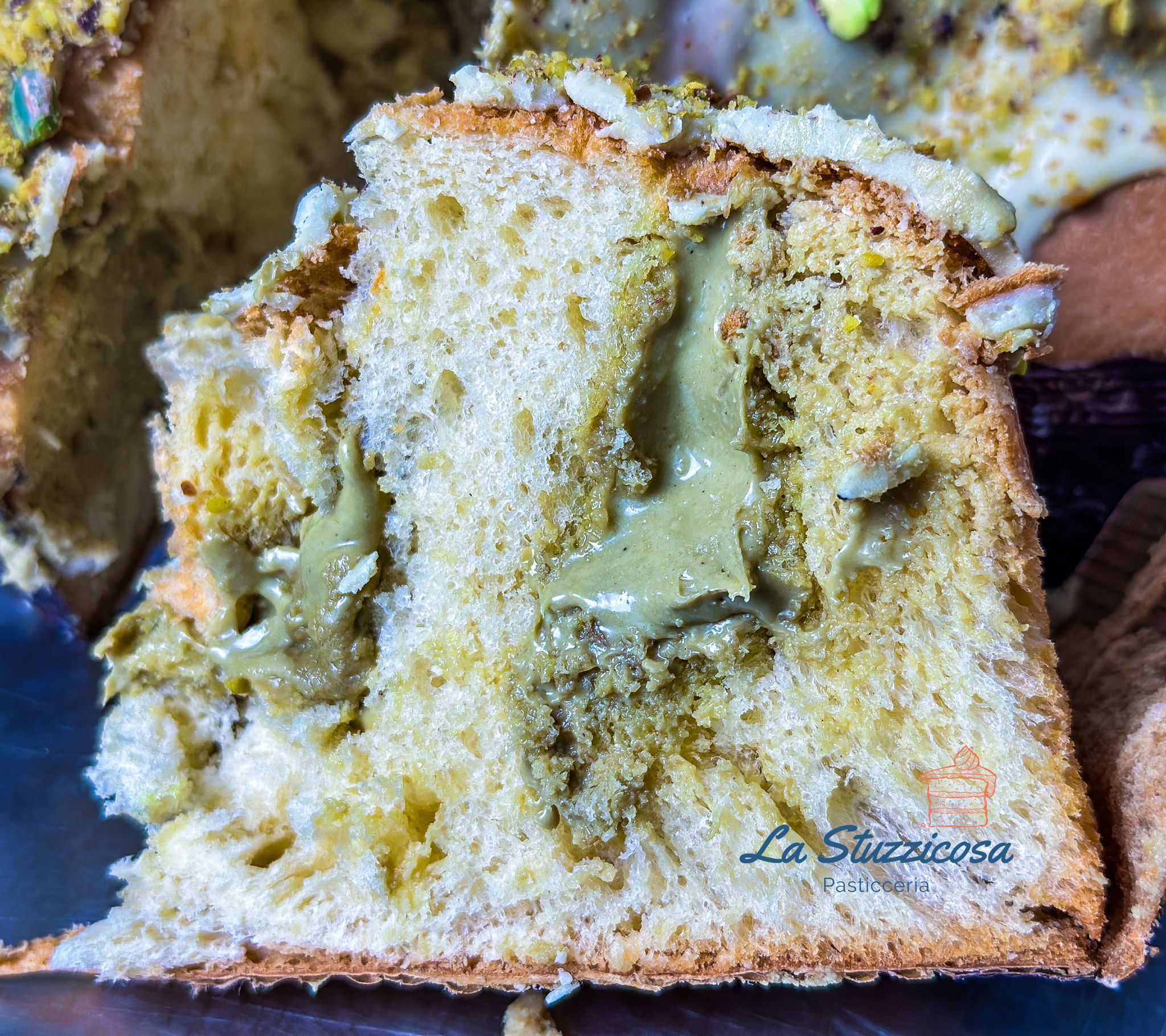 Panettoni e Colombe ARTIGIANALI da 1 kg farciti con vari gusti -  2 confezioni da 1 kg